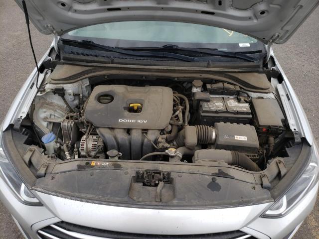 2017 HYUNDAI ELANTRA SE 5NPD74LFXHH185340