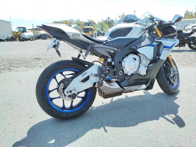 2016 YAMAHA YZFR1M C JYARN40Y1GA000143