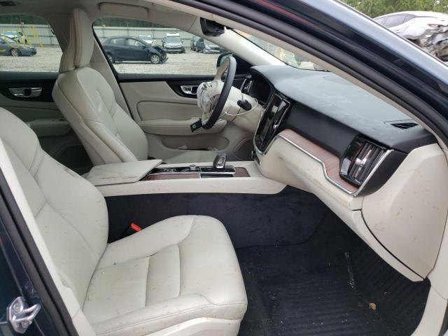 2022 VOLVO S60 B5 MOM 7JRL12FZ5NG160483
