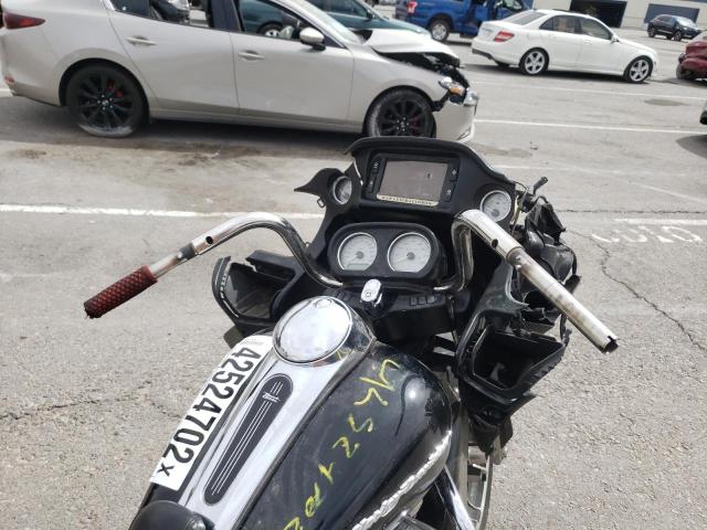 2019 HARLEY-DAVIDSON FLTRX 1HD1KHC16KB613957