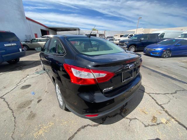 1FAHP3F23CL150749 Ford Focus Se 2012. Фото: 2