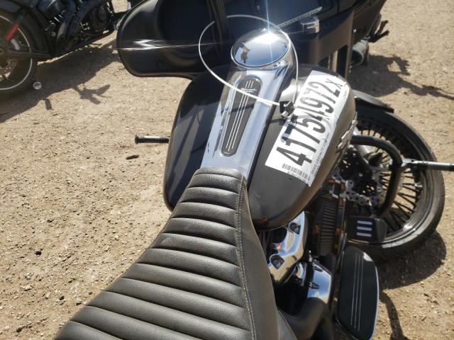 2018 HARLEY-DAVIDSON STREETGLID 1HD1KBC31JB653165