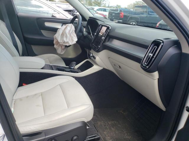 2021 VOLVO XC40 T5 MO YV4162UK3M2482531