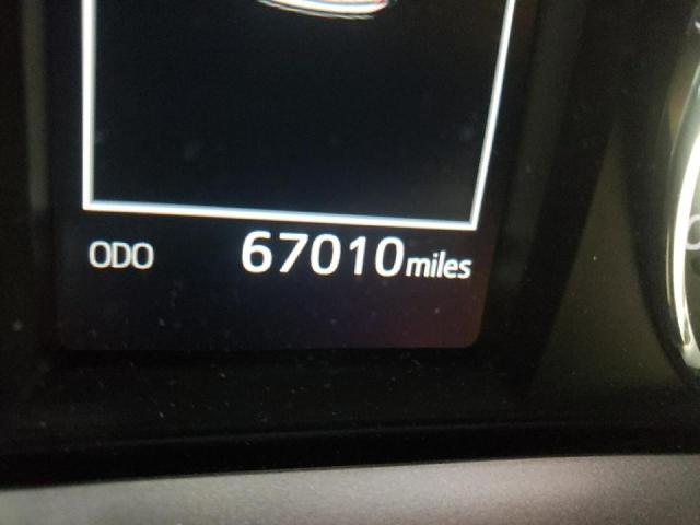 2016 TOYOTA RAV4 XLE JTMWFREV3GJ069299