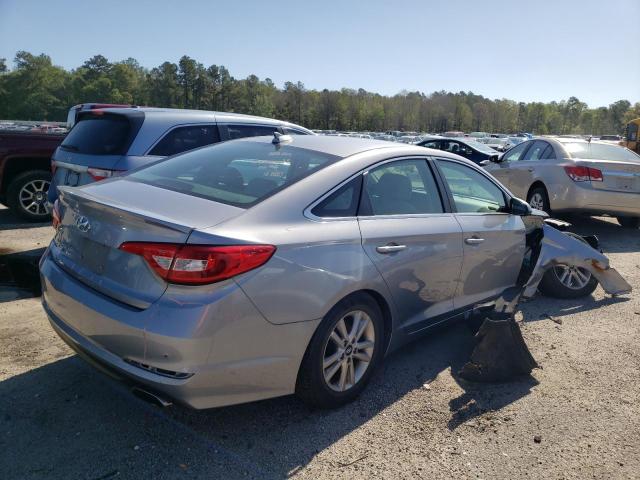 2017 HYUNDAI SONATA SE 5NPE24AFXHH570256
