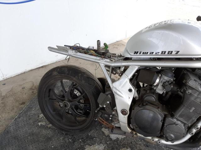 2002 SUZUKI GSF1200 BA JS1GV77A922100462