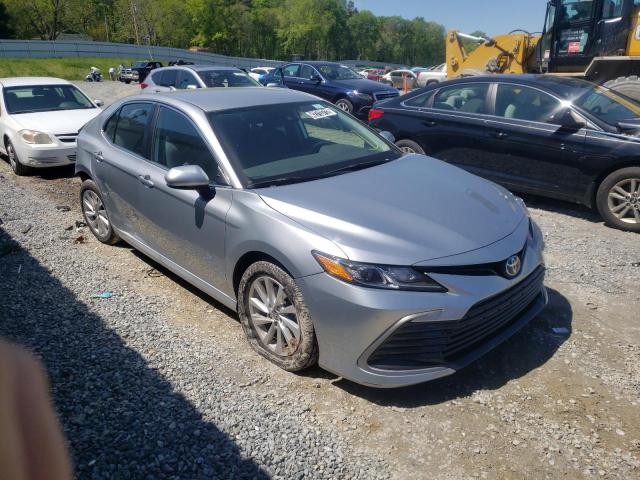 2021 TOYOTA CAMRY LE 4T1C11AK6MU523811