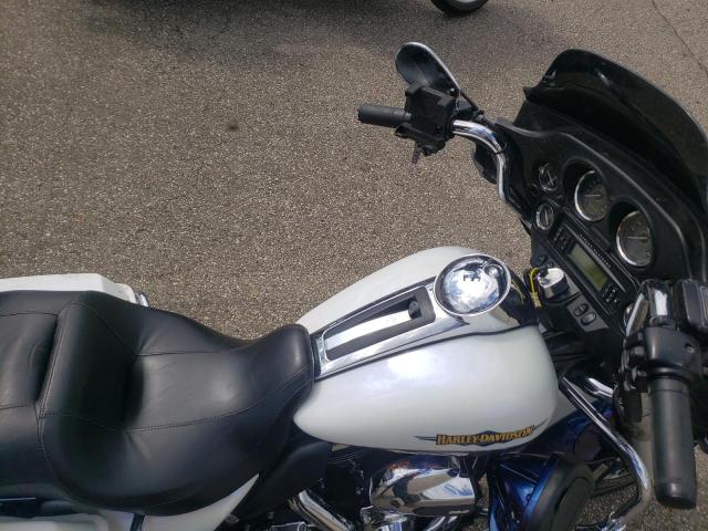 2010 HARLEY-DAVIDSON FLHTK 1HD1KEM14AB646726