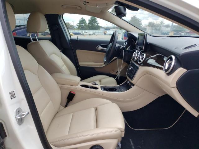 2017 MERCEDES-BENZ GLA 250 4M WDCTG4GB7HJ286307