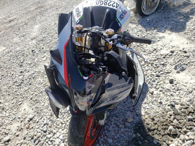 2018 APRILIA RSV4 ZD4KEU005JS001608