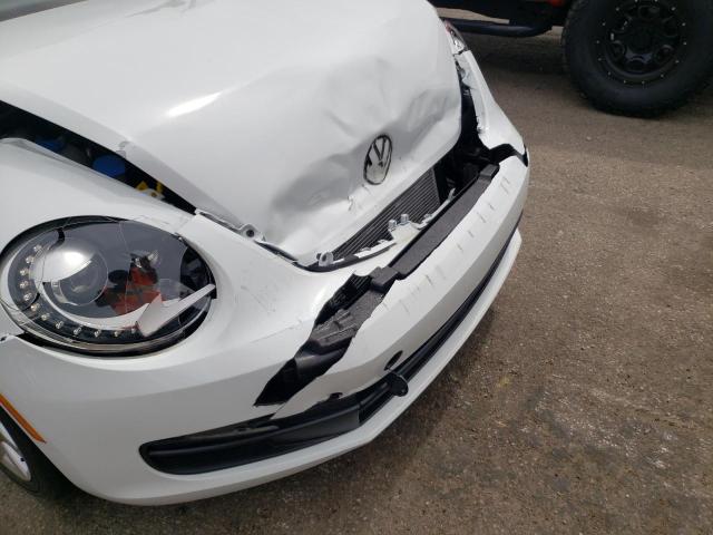 2016 VOLKSWAGEN BEETLE SE 3VWJ17AT3GM637696