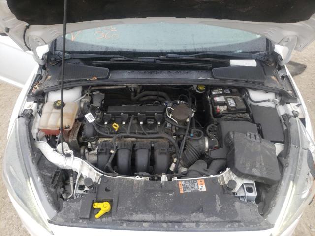 2015 FORD FOCUS SE 1FADP3K20FL336158