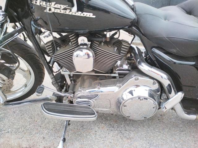 2007 HARLEY-DAVIDSON FLHX 1HD1KB4177Y609898