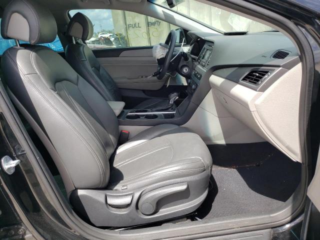 2015 HYUNDAI SONATA SE 5NPE24AF1FH183771