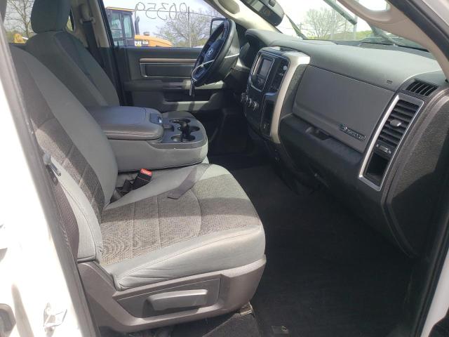 2016 RAM 1500 SLT 1C6RR6GT1GS179008