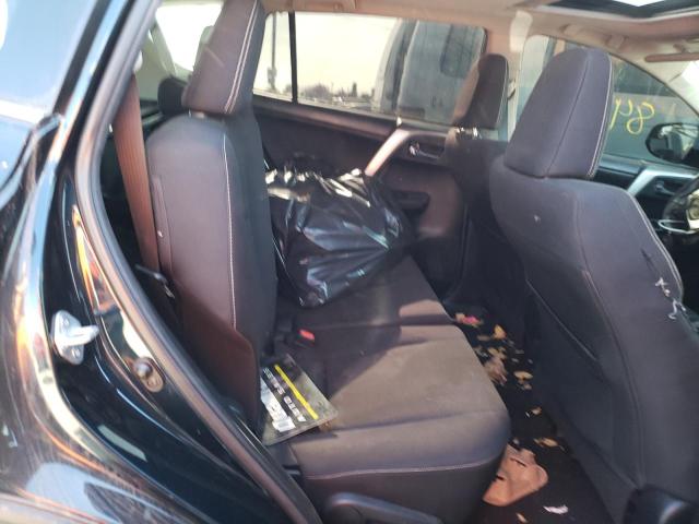 2017 TOYOTA RAV4 XLE JTMWFREV6HD095010