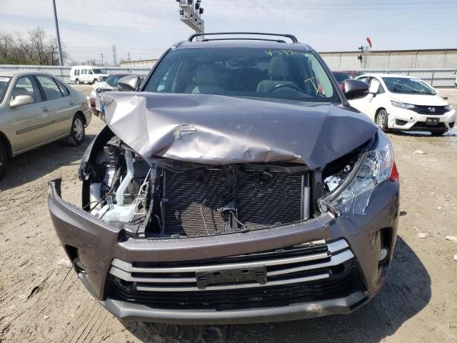 2019 TOYOTA HIGHLANDER 5TDJZRFH8KS583607