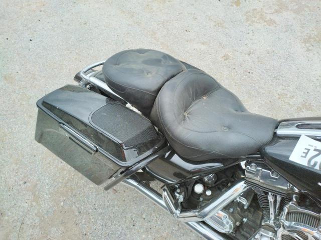 2007 HARLEY-DAVIDSON FLHX 1HD1KB4177Y609898