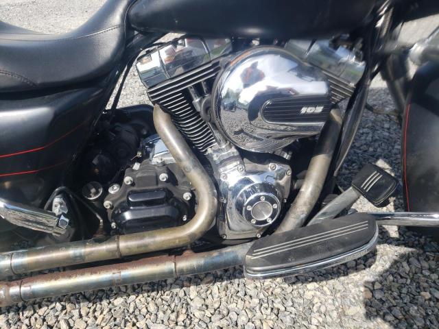 2015 HARLEY-DAVIDSON FLTRXS ROA 1HD1KTM11FB699198