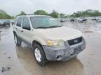 2005 FORD  ESCAPE