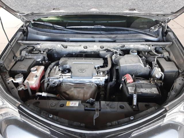 2017 TOYOTA RAV4 LE JTMZFREV4HJ111865
