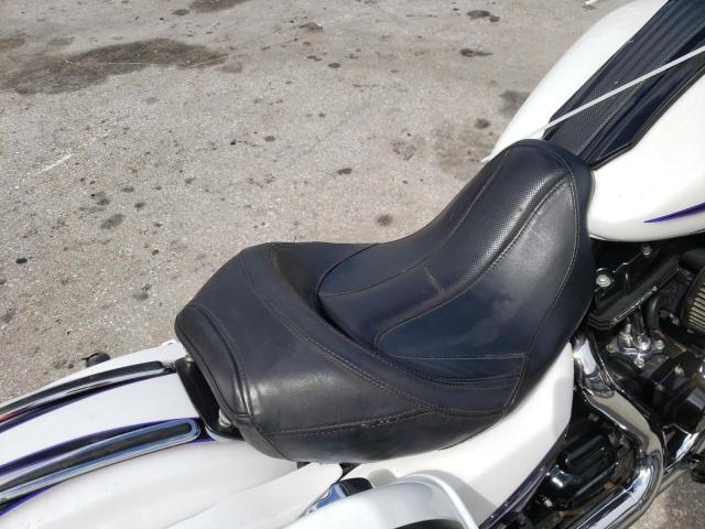 2016 HARLEY-DAVIDSON FLHXSE CVO 1HD1PXN16GB953187