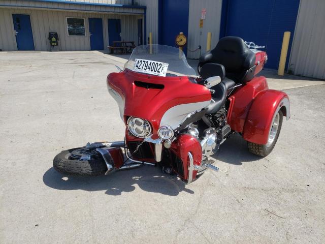 2019 HARLEY-DAVIDSON FLHTCUTG 1HD1MAF16KB854852
