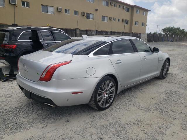 2016 JAGUAR XJL SUPERC SAJWA2GE2GMV93000