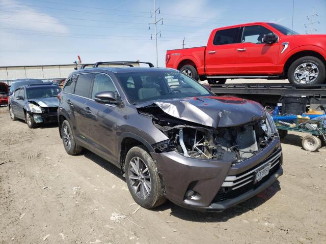 2019 TOYOTA HIGHLANDER 5TDJZRFH8KS583607