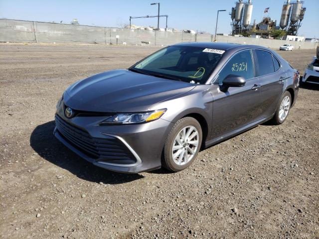 2021 TOYOTA CAMRY LE 4T1C11AK2MU449030