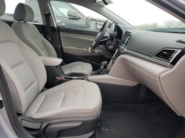 2017 HYUNDAI ELANTRA SE 5NPD84LF4HH021997