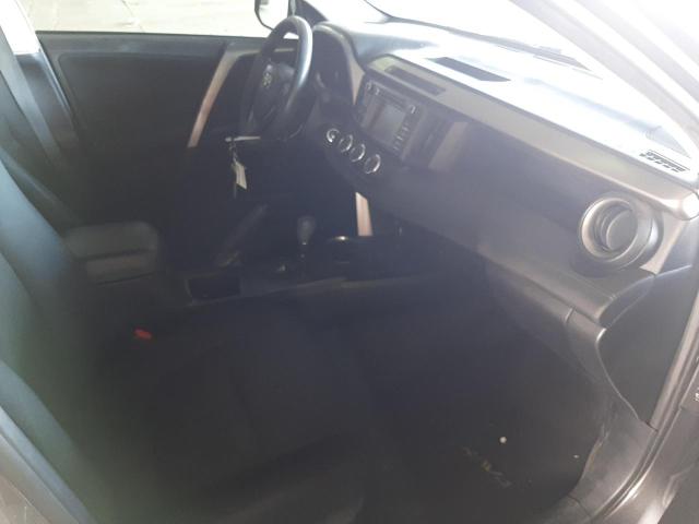 2017 TOYOTA RAV4 LE JTMZFREV4HJ111865