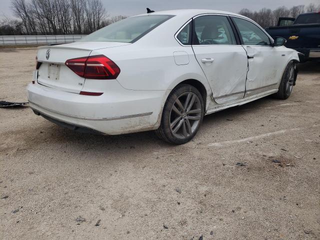 2017 VOLKSWAGEN PASSAT R-L 1VWDT7A33HC054815