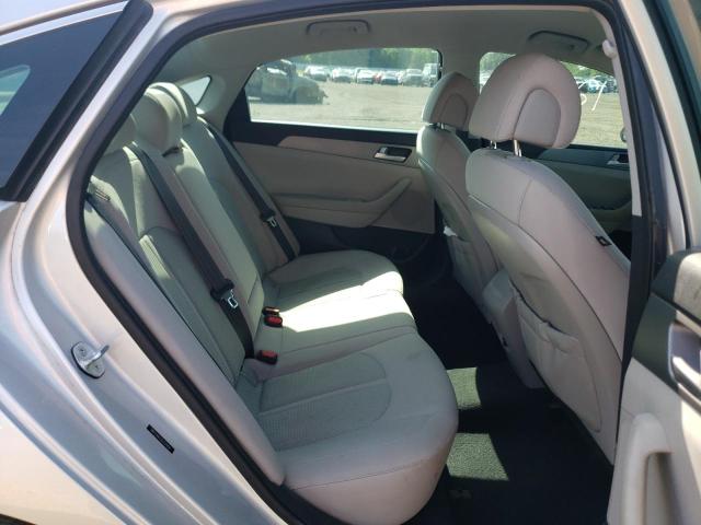 2016 HYUNDAI SONATA SE 5NPE24AF5GH337058