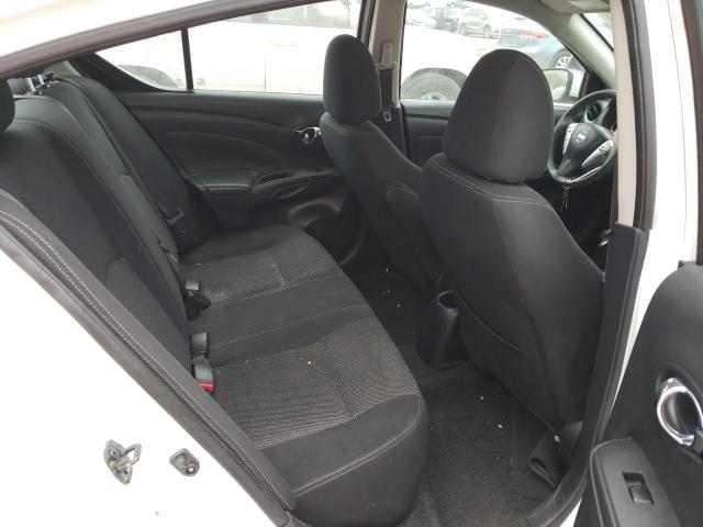 2018 NISSAN VERSA S 3N1CN7AP2JL800213