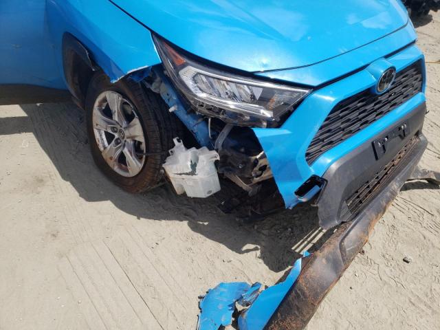 2019 TOYOTA RAV4 XLE JTMW1RFV1KJ010015