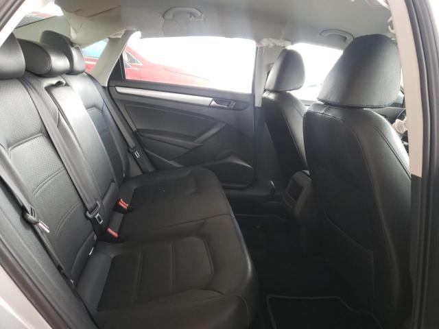 2015 VOLKSWAGEN PASSAT S 1VWAT7A36FC036437