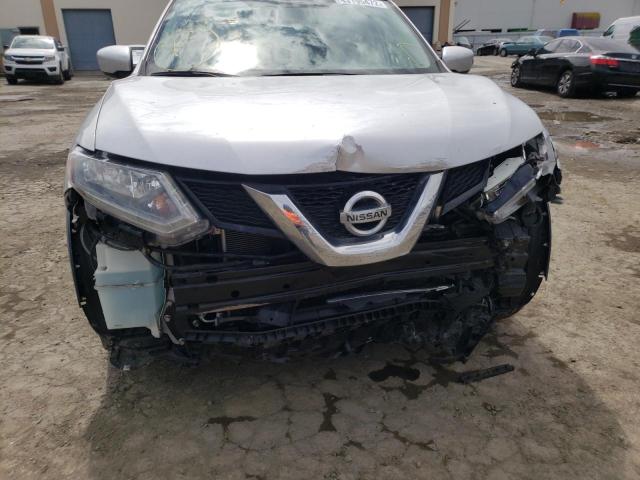 2016 NISSAN ROGUE S KNMAT2MT1GP705127