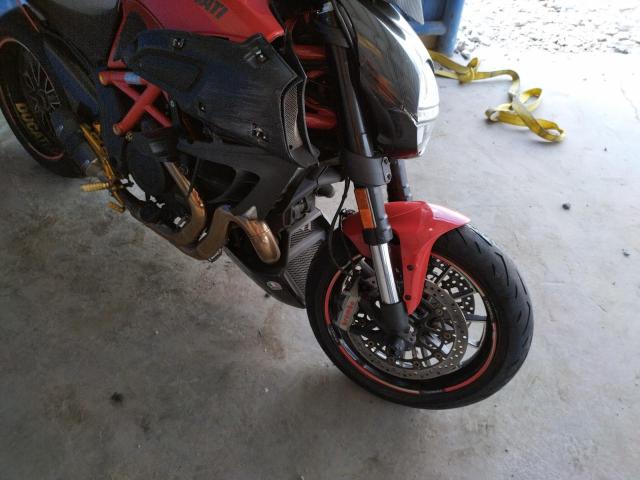 2012 DUCATI DIAVEL ZDM13BLW6CB010231