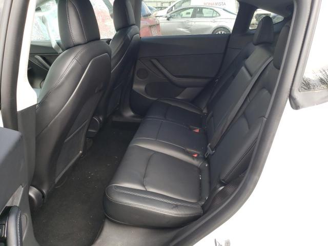2021 TESLA MODEL Y 5YJYGDEEXMF095572