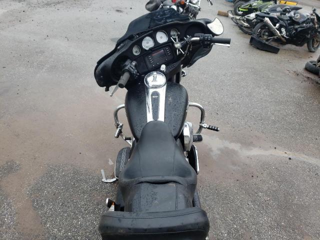 2014 HARLEY-DAVIDSON FLHX 1HD1KBM12EB615169