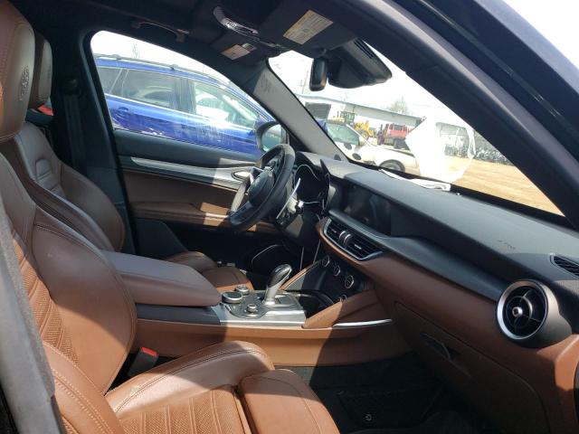 2018 ALFA ROMEO STELVIO TI ZASFAKNN0J7B75372