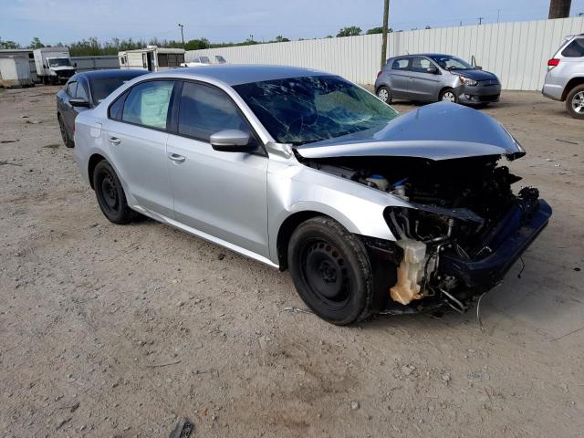 2015 VOLKSWAGEN PASSAT S 1VWAS7A36FC069764
