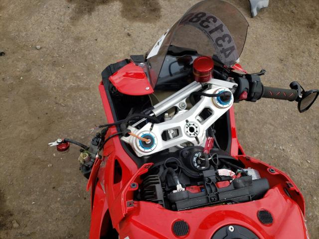 ZDMDAGNW7KB008340 Ducati Panigale V 2019. Фото: 9