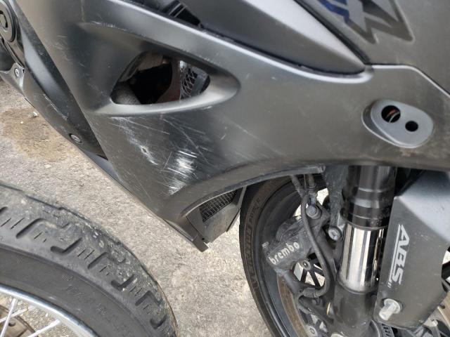 2021 SUZUKI GSX-R1000 JS1DM11B1M7100059