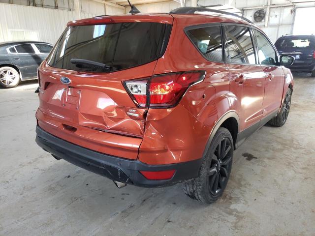2019 FORD ESCAPE SE 1FMCU0GD2KUA07677