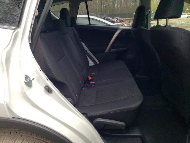 2017 TOYOTA RAV4 LE JTMBFREV2HJ135860