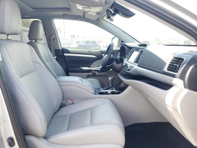 2019 TOYOTA HIGHLANDER 5TDJGRFHXKS074754