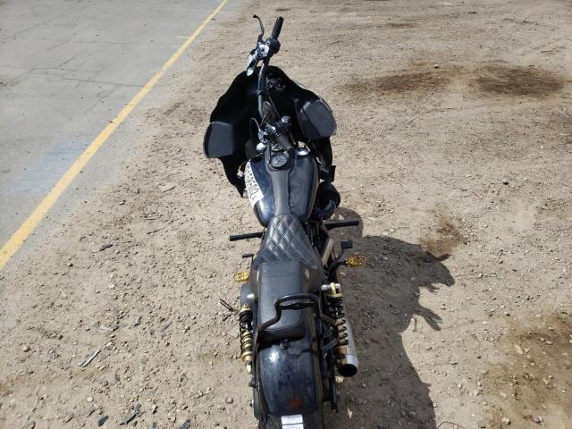 2017 HARLEY-DAVIDSON FXDLS 1HD1GS818HC300497