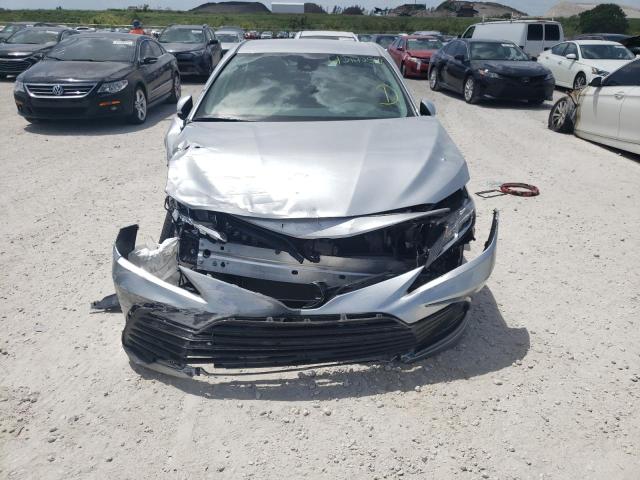 2021 TOYOTA CAMRY LE 4T1C11AKXMU595580